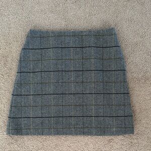 Uniqlo Gray Plaid Pencil Skirt